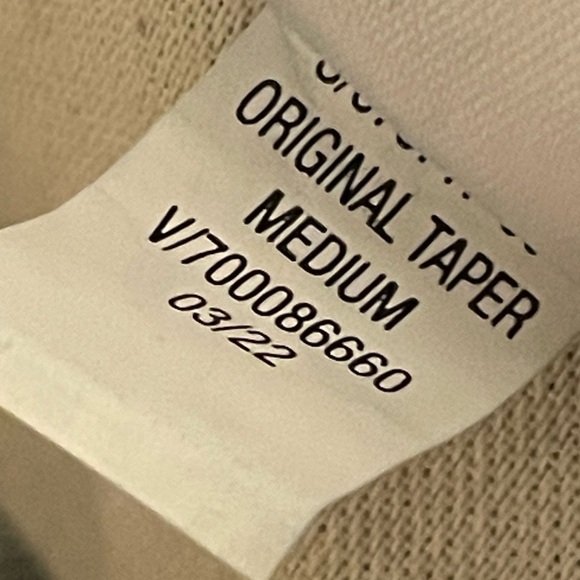 Old Navy Original Taper Distressed Straight Leg Jeans - Picture 6 of 8